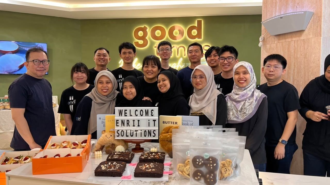 Year-End Power Boost team building at Good Times DIY